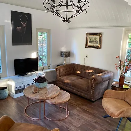 בית נופש Aaltje's Hoeve *