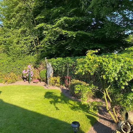 Aaltje's Hoeve * ארמלו